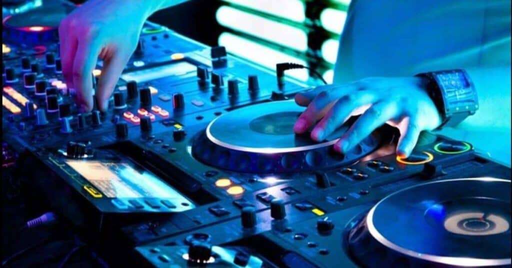 DJ School Sydney and Melbourne